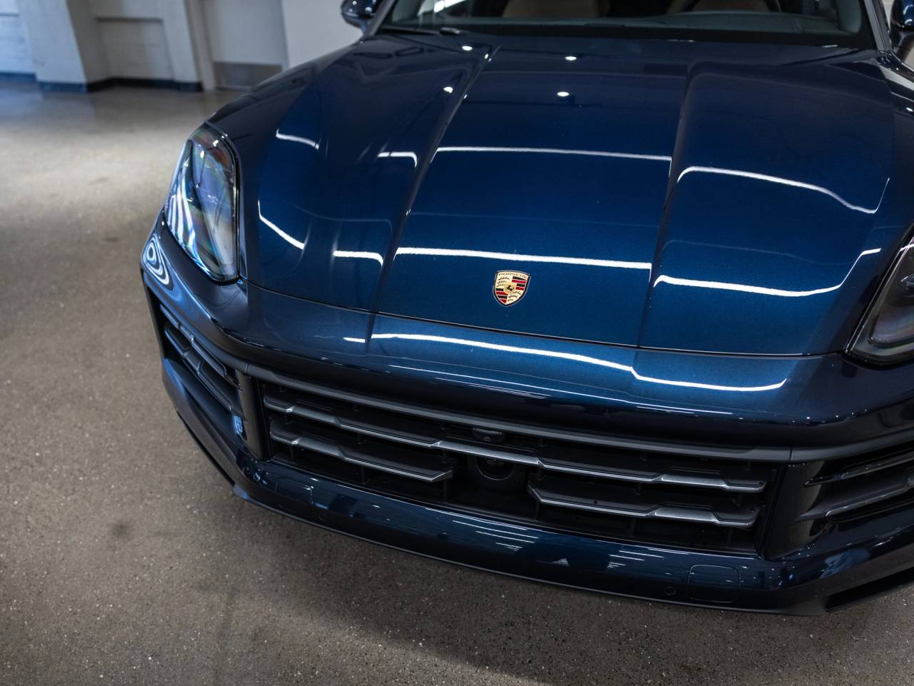 2024 Porsche Cayenne S