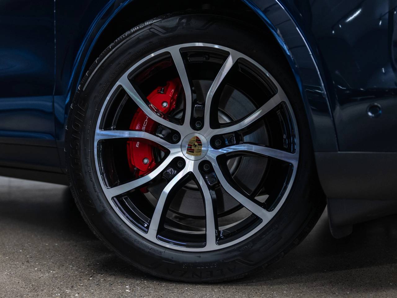 2024 Porsche Cayenne S