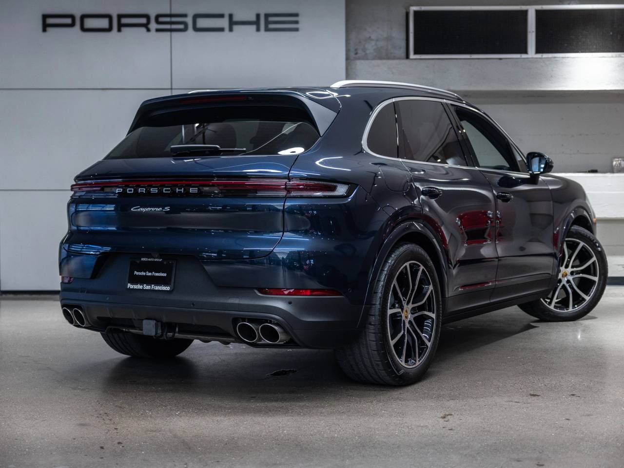 2024 Porsche Cayenne S