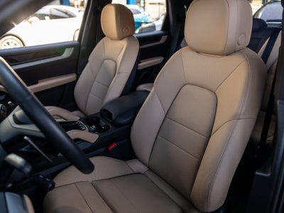 2025 Porsche Cayenne Cayenne S
