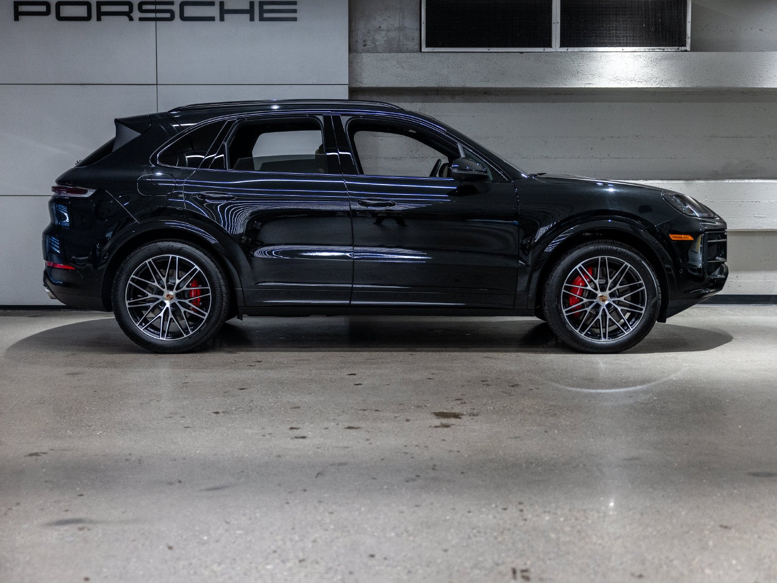 2025 Porsche Cayenne Cayenne S