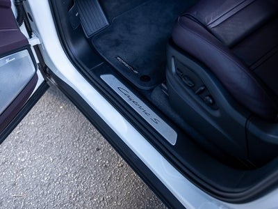 2025 Porsche Cayenne Cayenne S