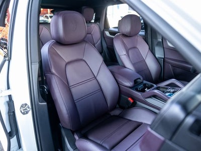 2025 Porsche Cayenne Cayenne S