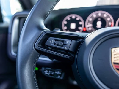 2025 Porsche Cayenne Cayenne S