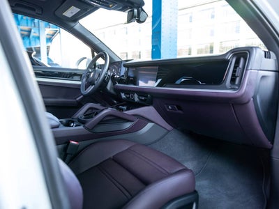 2025 Porsche Cayenne Cayenne S