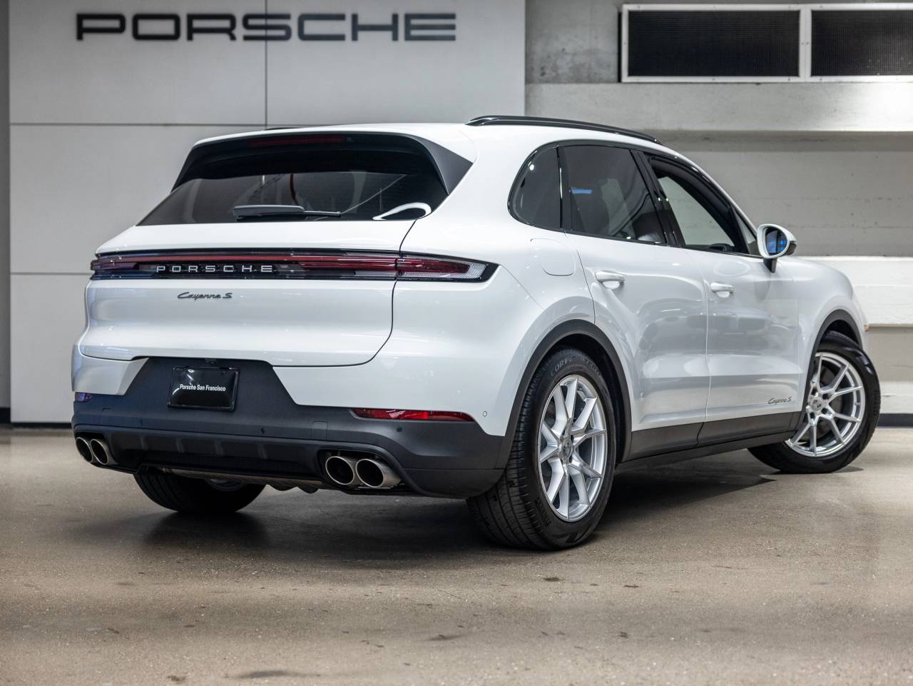 2025 Porsche Cayenne Cayenne S