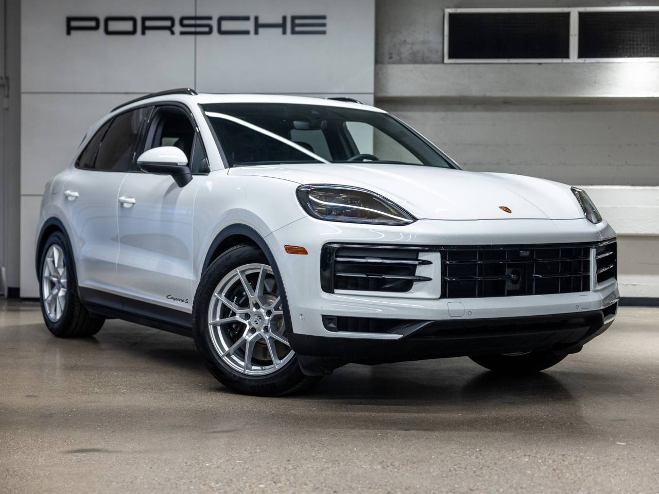 2025 Porsche Cayenne Cayenne S