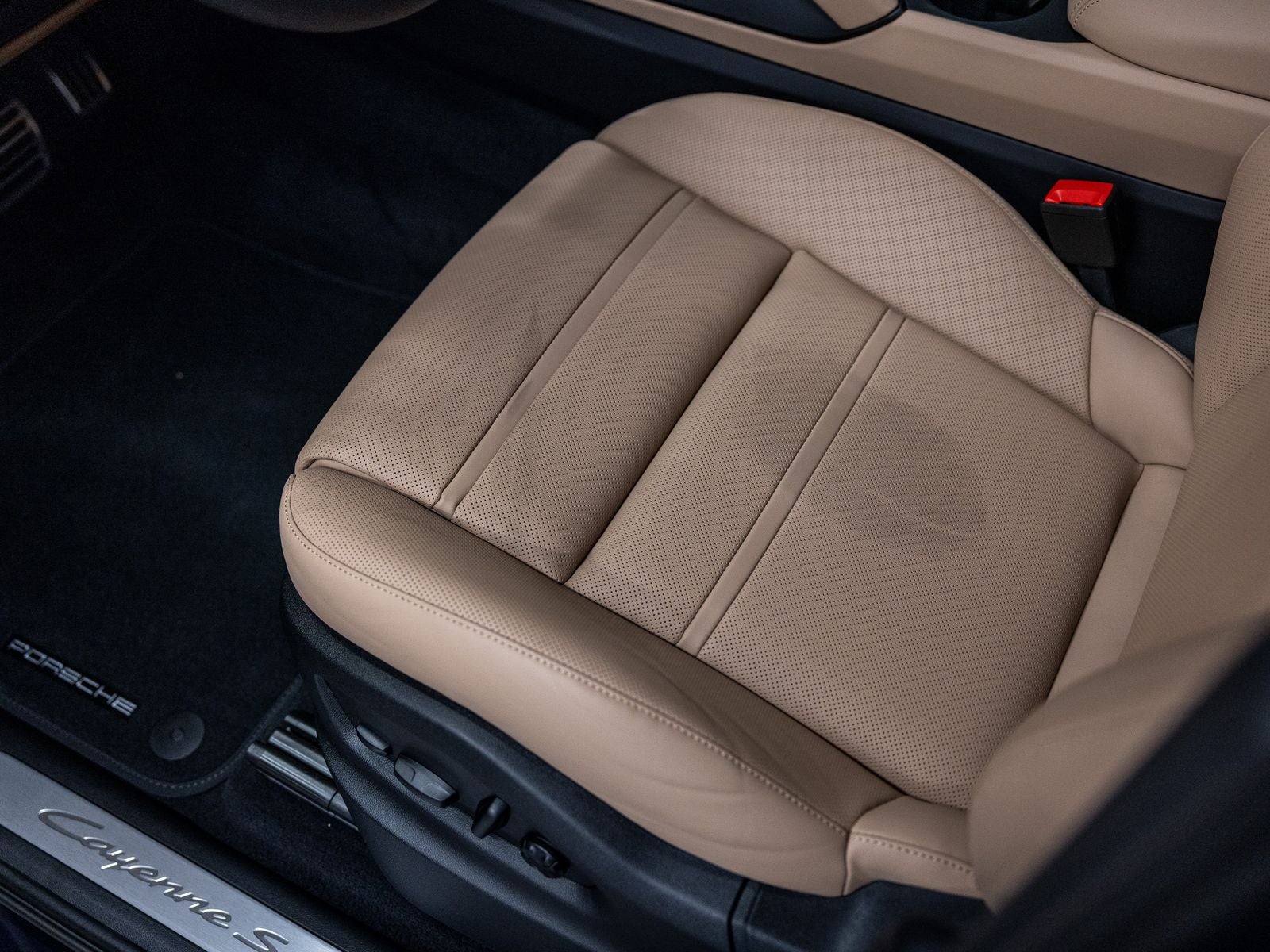 2026 Porsche Cayenne S