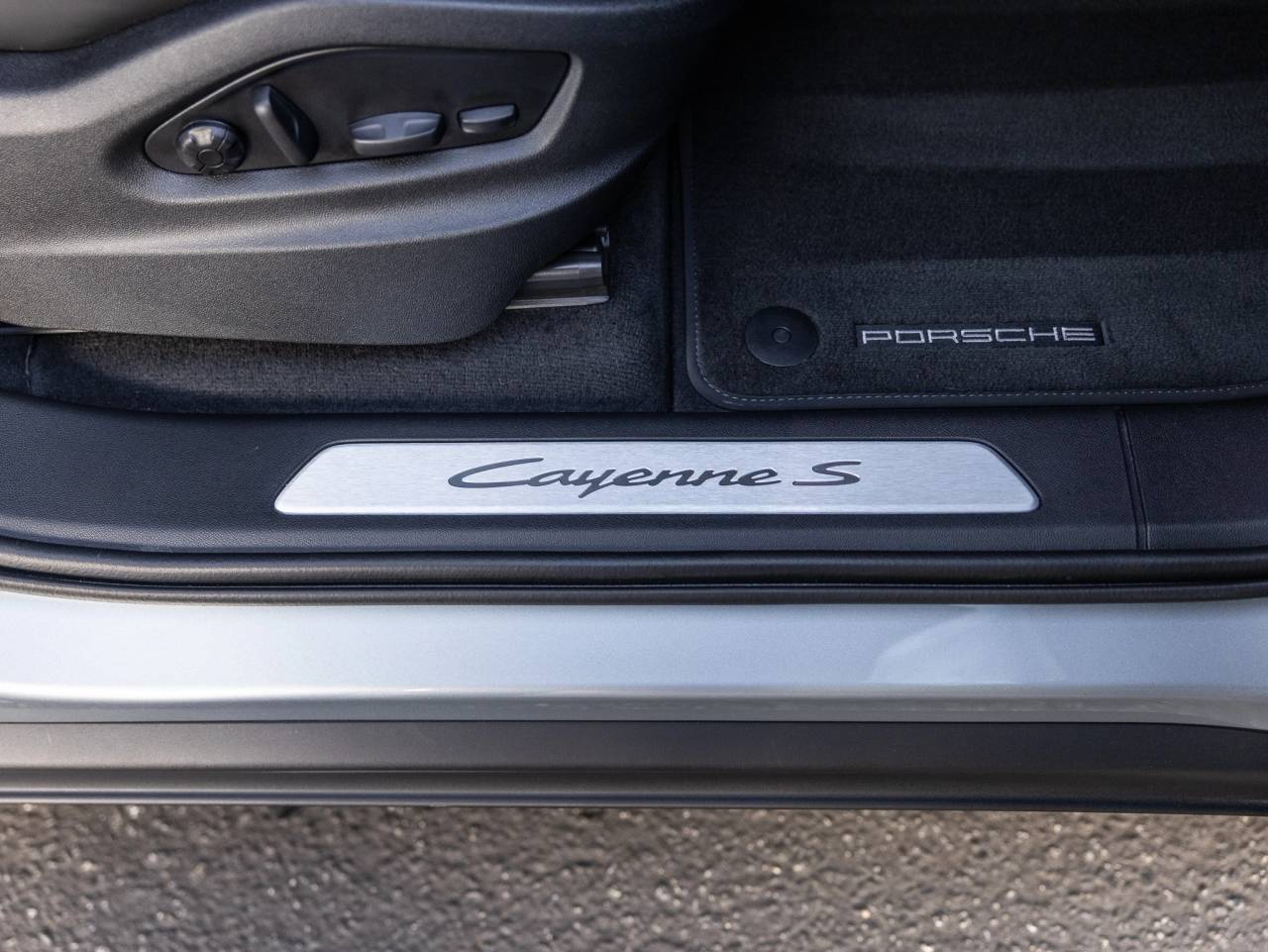 2026 Porsche Cayenne Cayenne S E-Hybrid