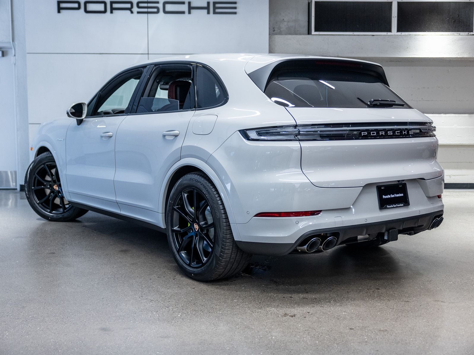 2026 Porsche Cayenne S E-Hybrid