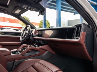 2026 Porsche Cayenne S E-Hybrid
