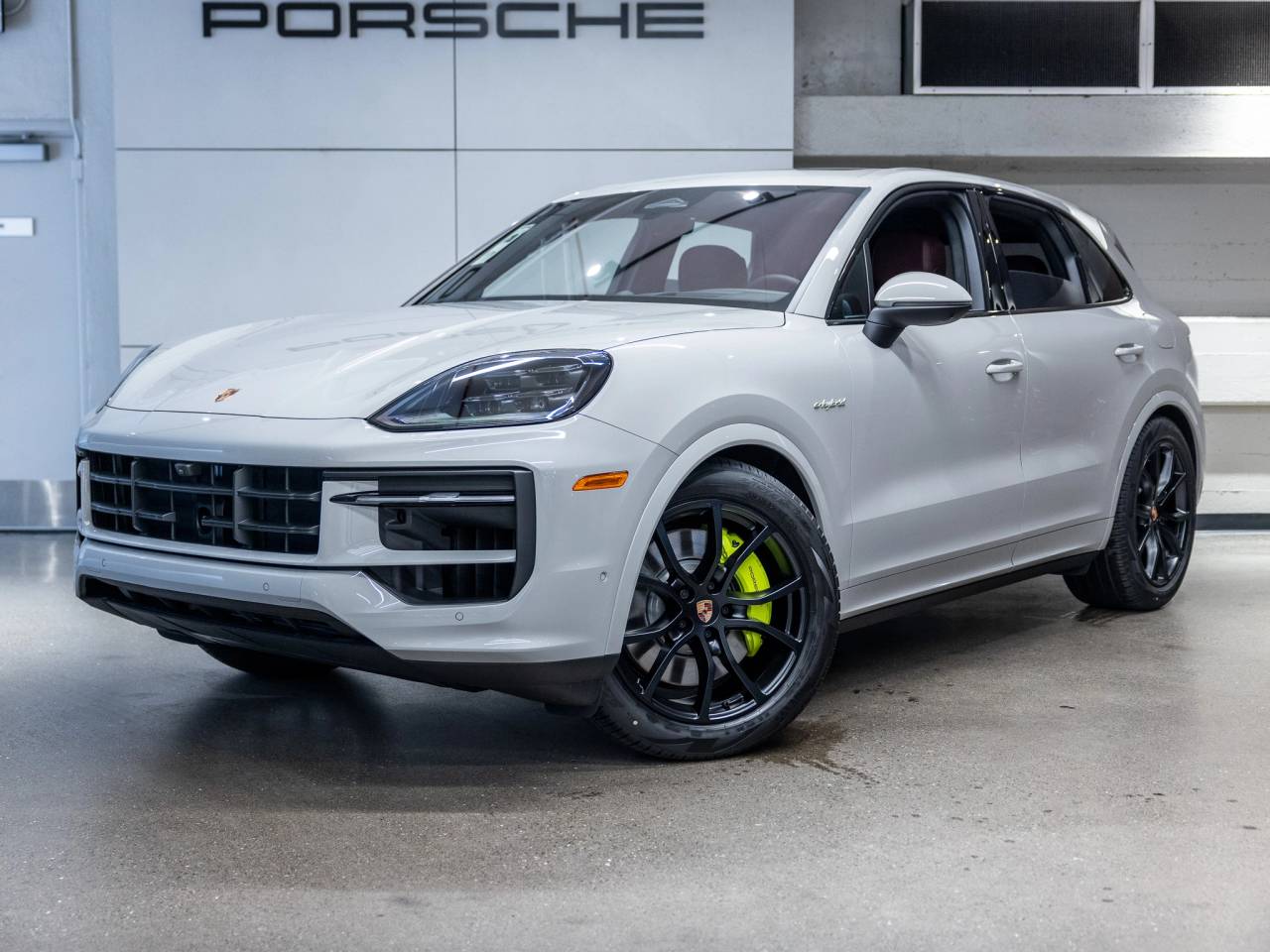 2026 Porsche Cayenne S E-Hybrid
