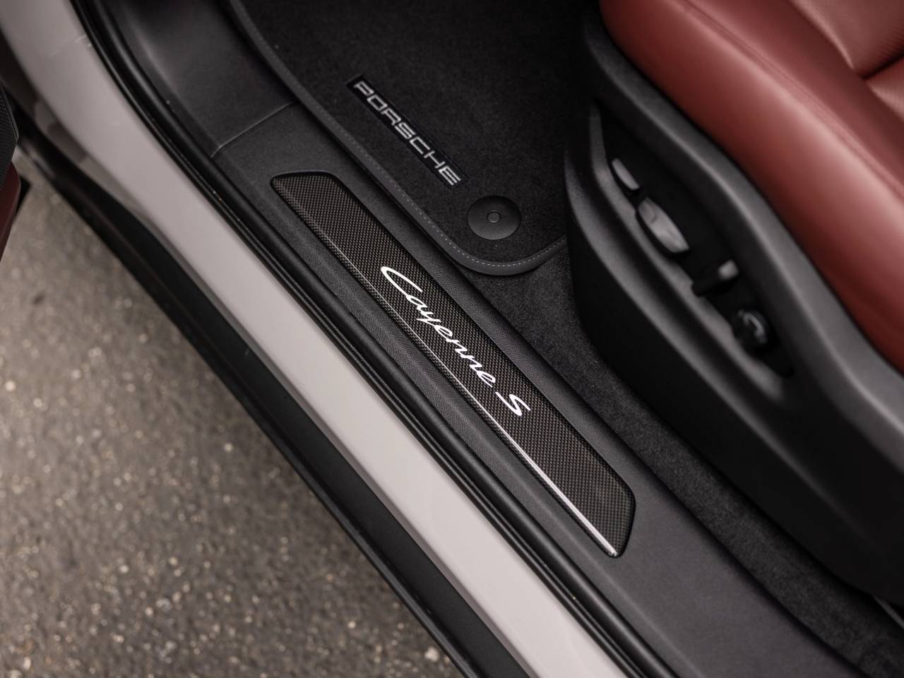2026 Porsche Cayenne S E-Hybrid