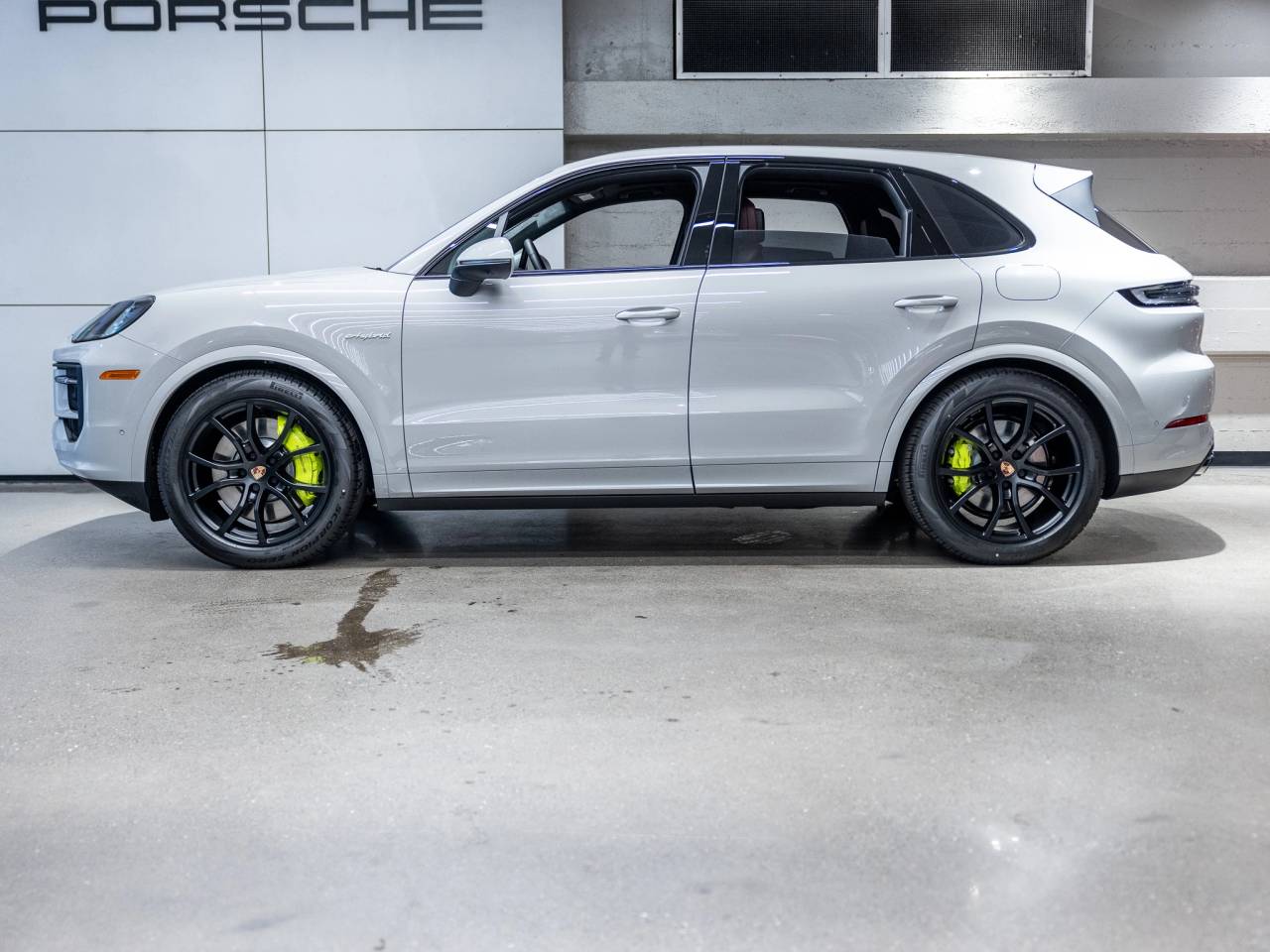 2026 Porsche Cayenne S E-Hybrid