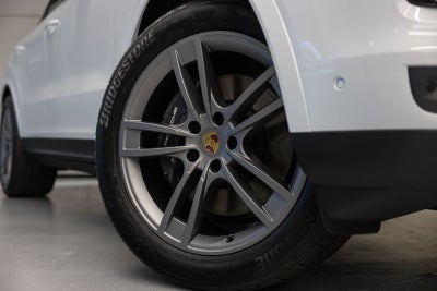 2024 Porsche Cayenne Coupe Base