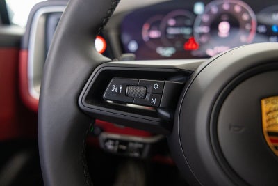 2024 Porsche Cayenne Coupe Base