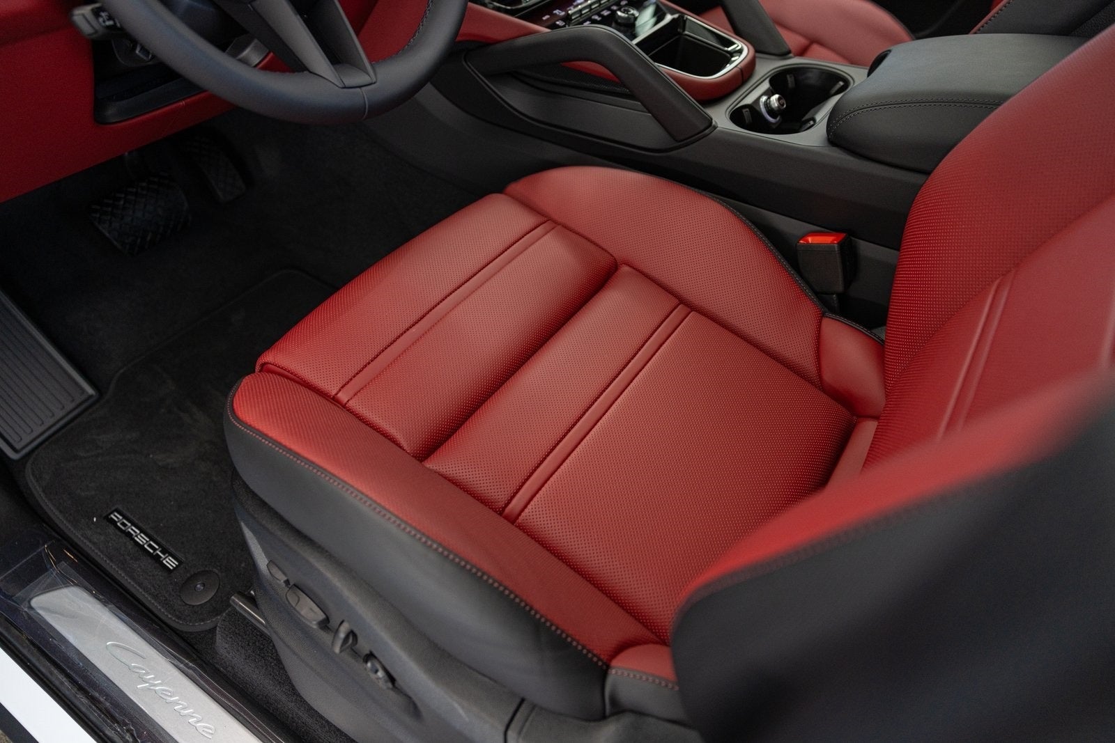 2024 Porsche Cayenne Coupe Base