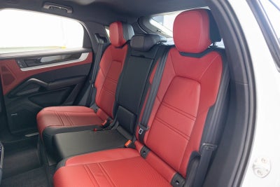 2024 Porsche Cayenne Coupe Base