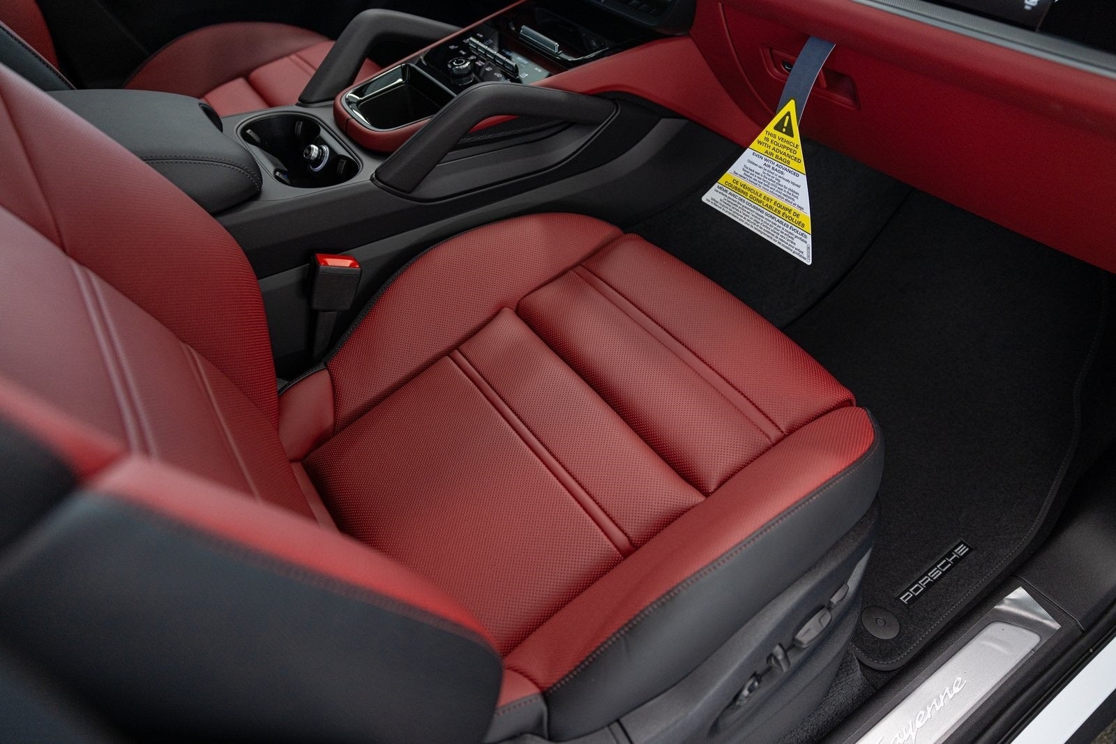 2024 Porsche Cayenne Coupe Base