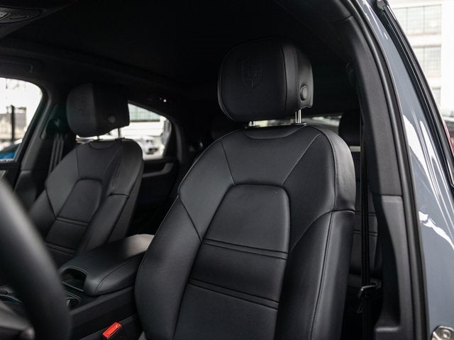 2025 Porsche Cayenne Cayenne Coupe