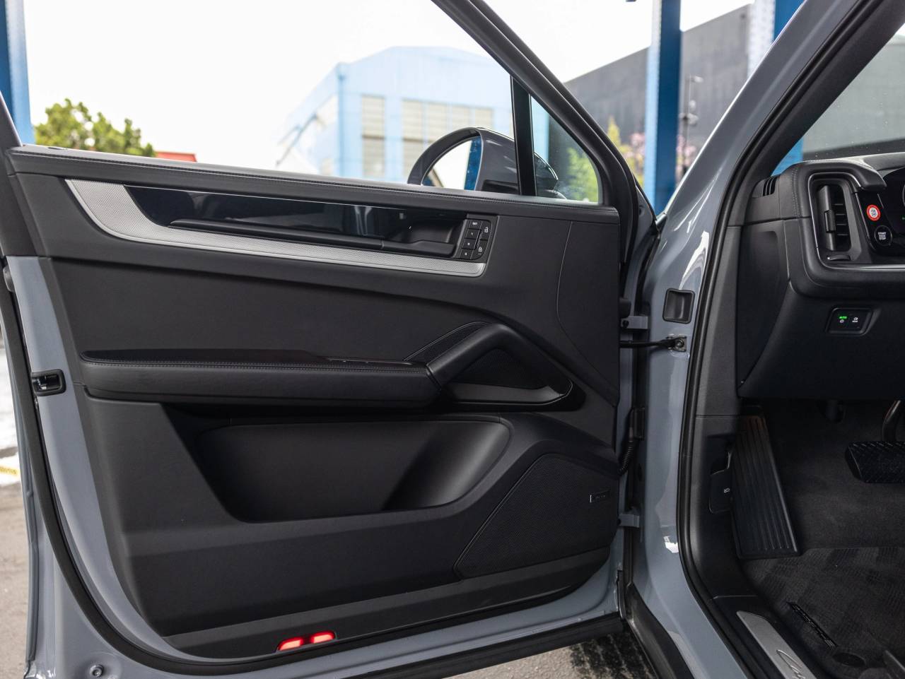 2025 Porsche Cayenne Cayenne Coupe