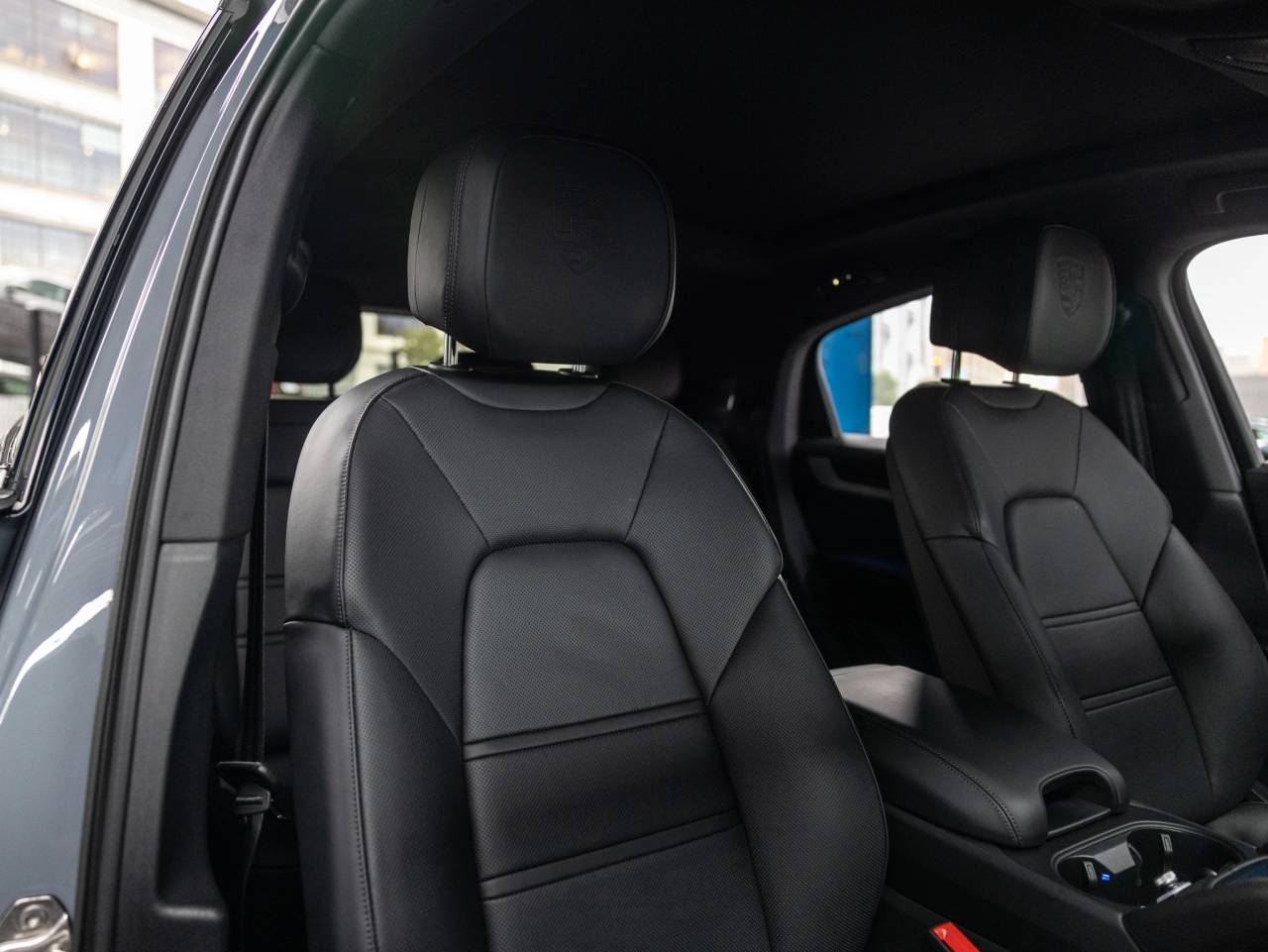 2025 Porsche Cayenne Cayenne Coupe