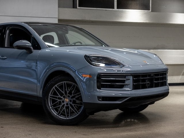 2025 Porsche Cayenne Coupe Base