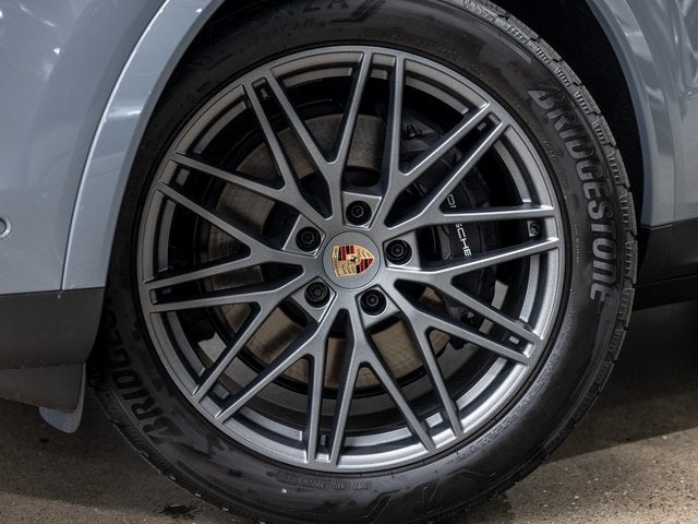 2025 Porsche Cayenne Coupe Base