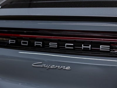 2025 Porsche Cayenne Coupe Base
