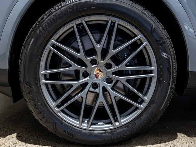 2025 Porsche Cayenne Coupe Base