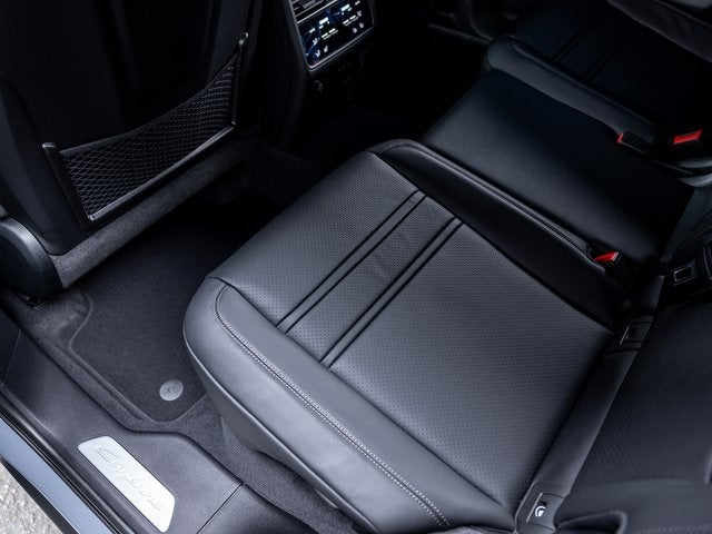 2025 Porsche Cayenne Coupe Base