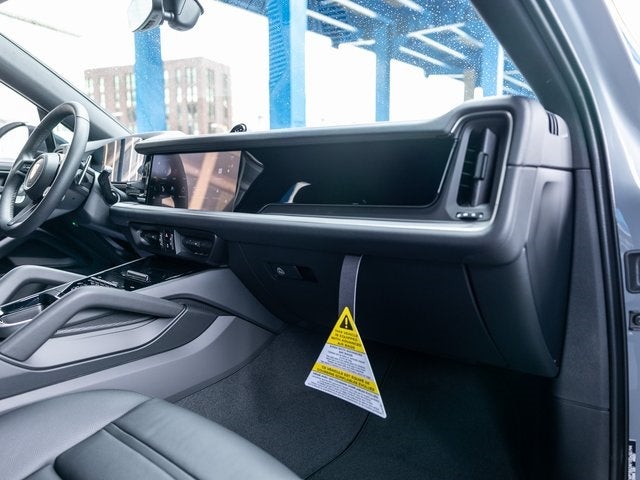 2025 Porsche Cayenne Coupe Base