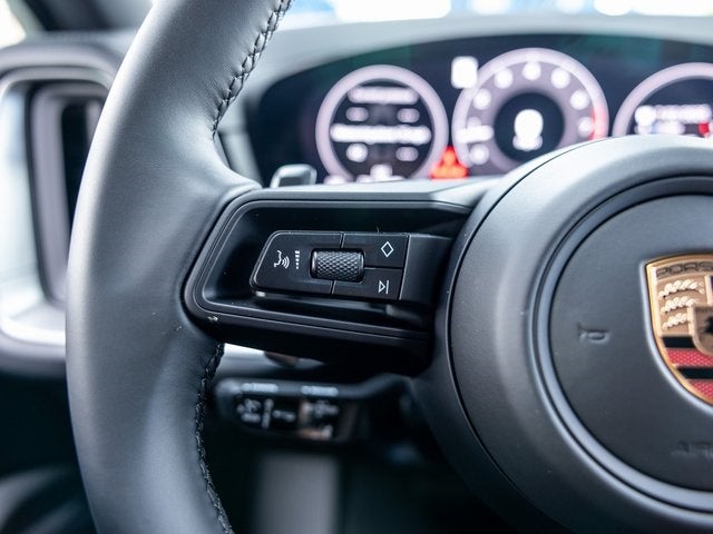 2025 Porsche Cayenne Coupe Base