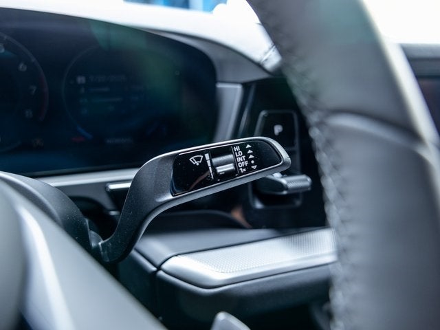 2025 Porsche Cayenne Coupe Base