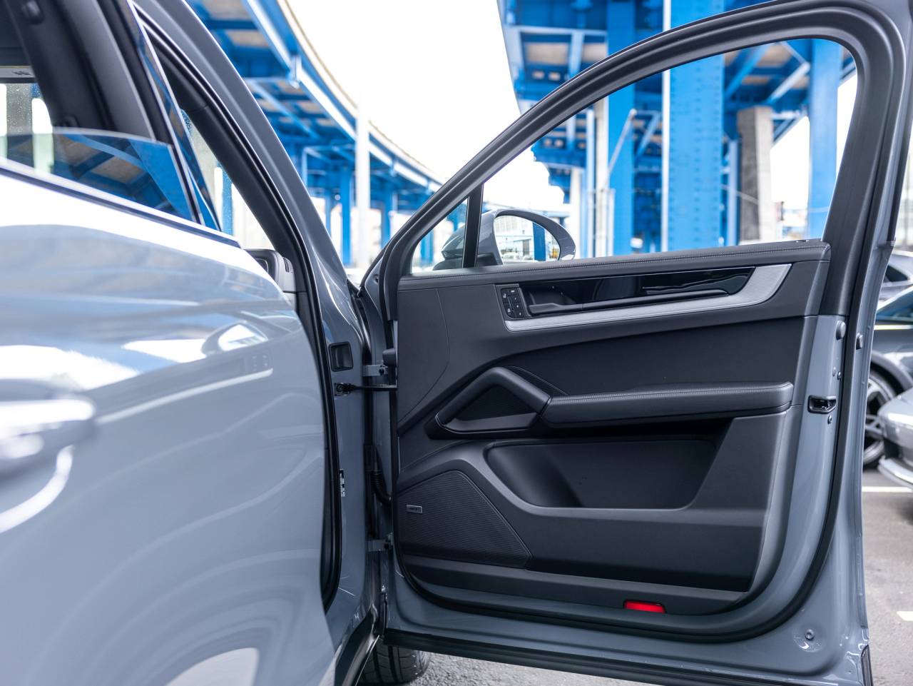 2025 Porsche Cayenne Cayenne Coupe