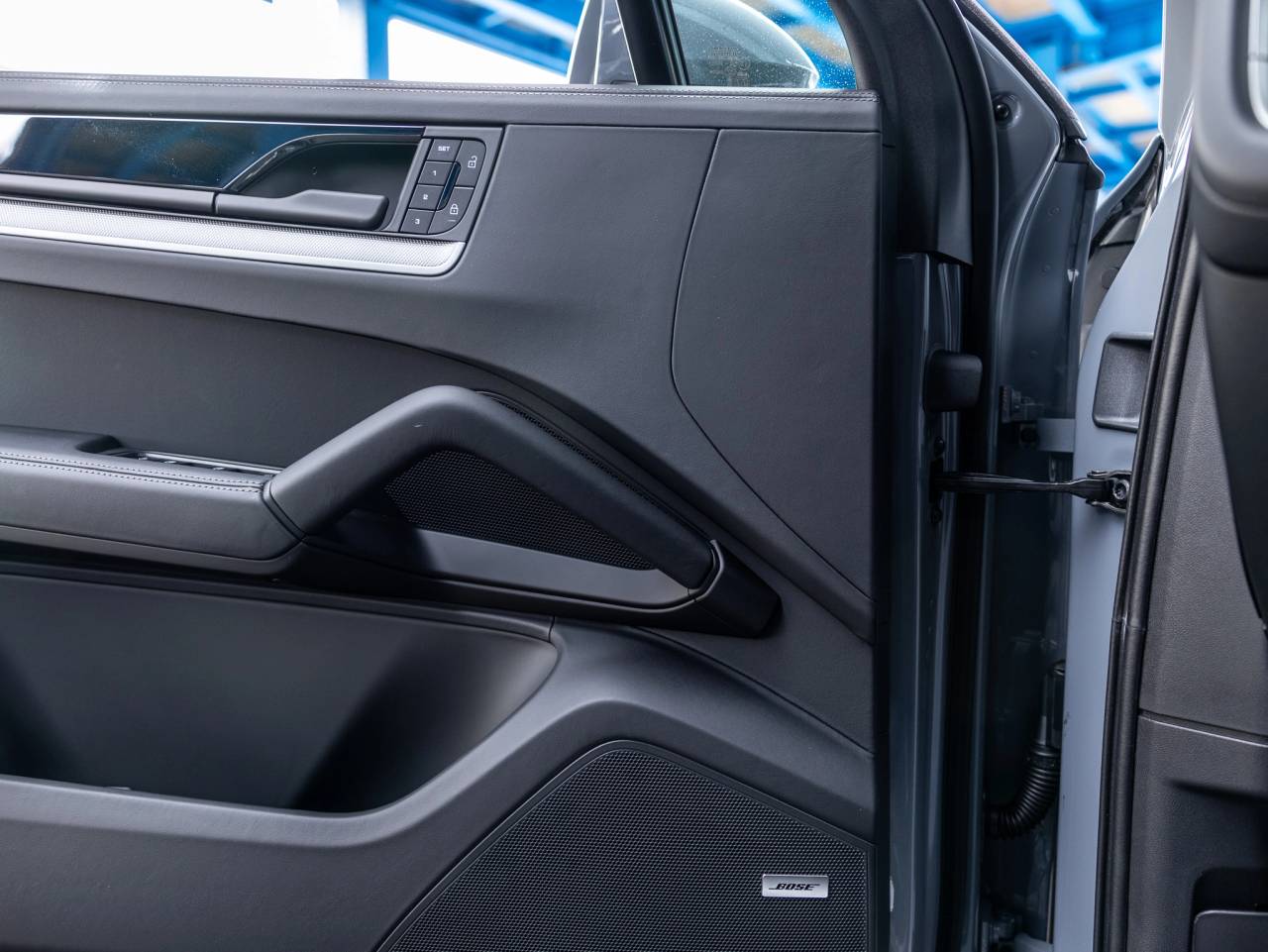 2025 Porsche Cayenne Cayenne Coupe