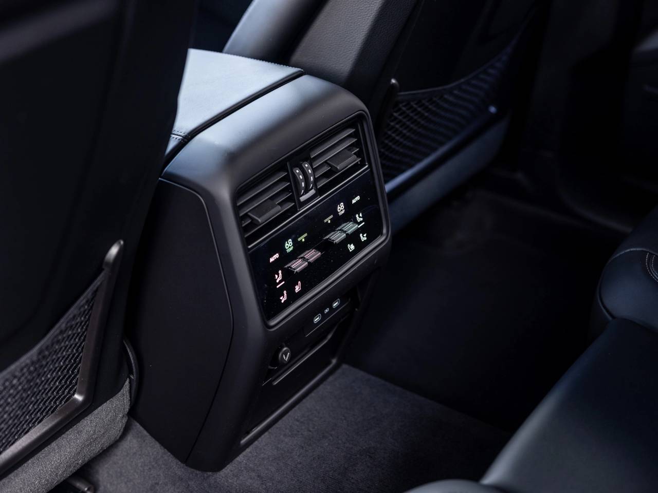 2026 Porsche Cayenne Coupe
