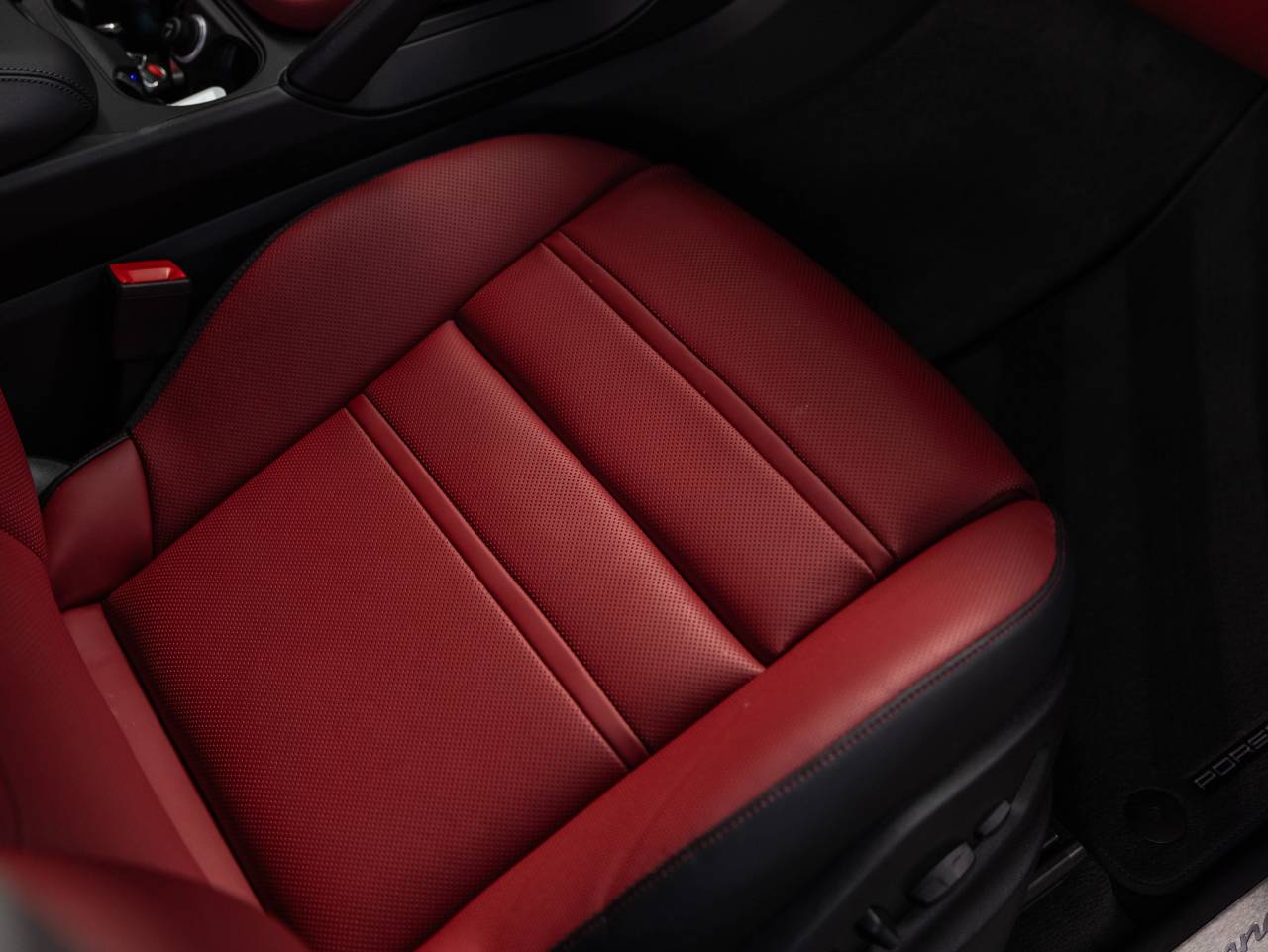 2025 Porsche Cayenne Cayenne Coupe