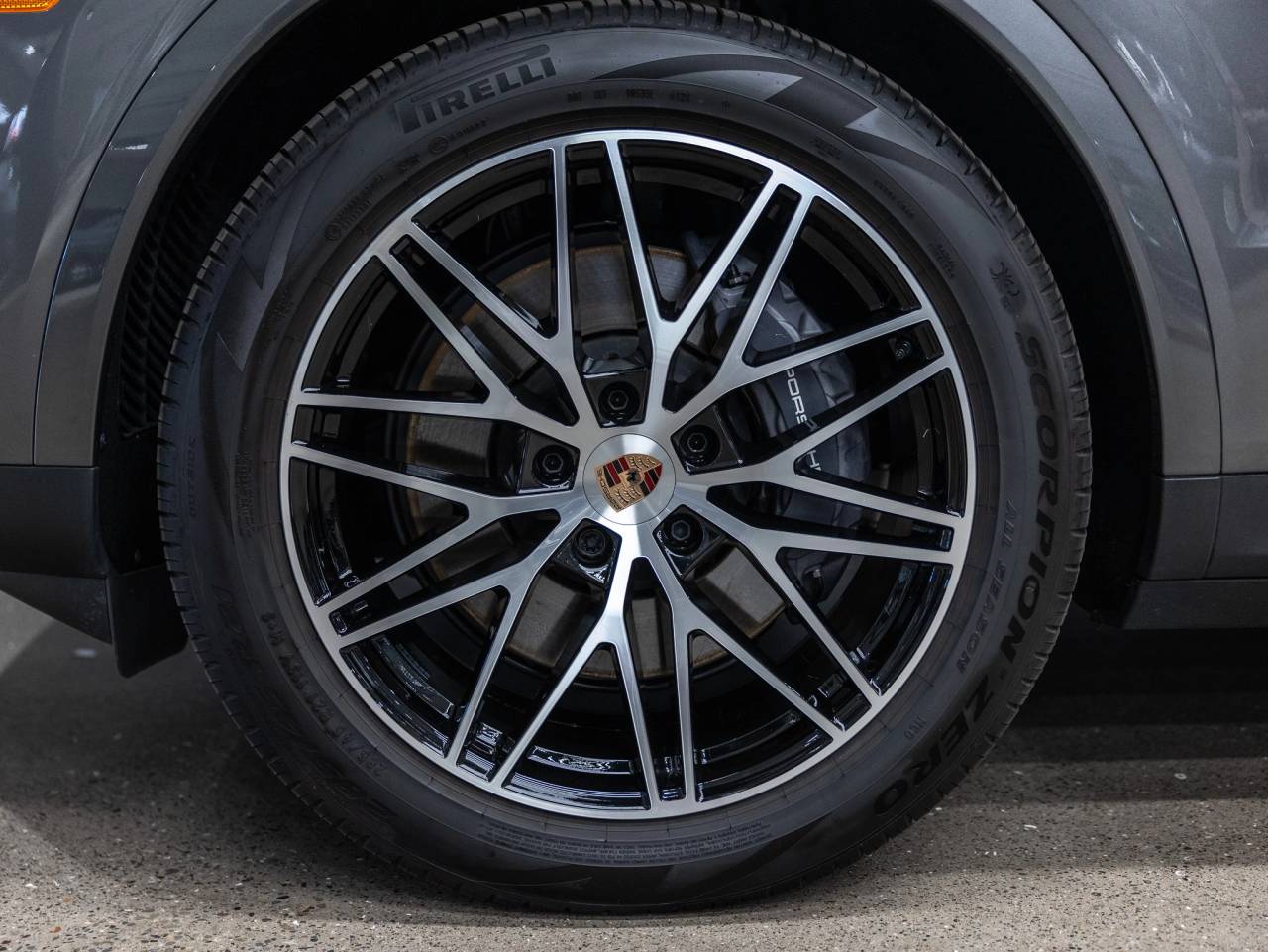 2025 Porsche Cayenne Cayenne Coupe