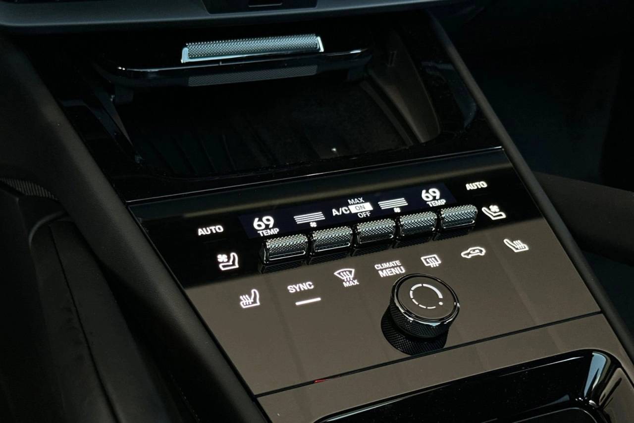 2025 Porsche Cayenne Cayenne Coupe