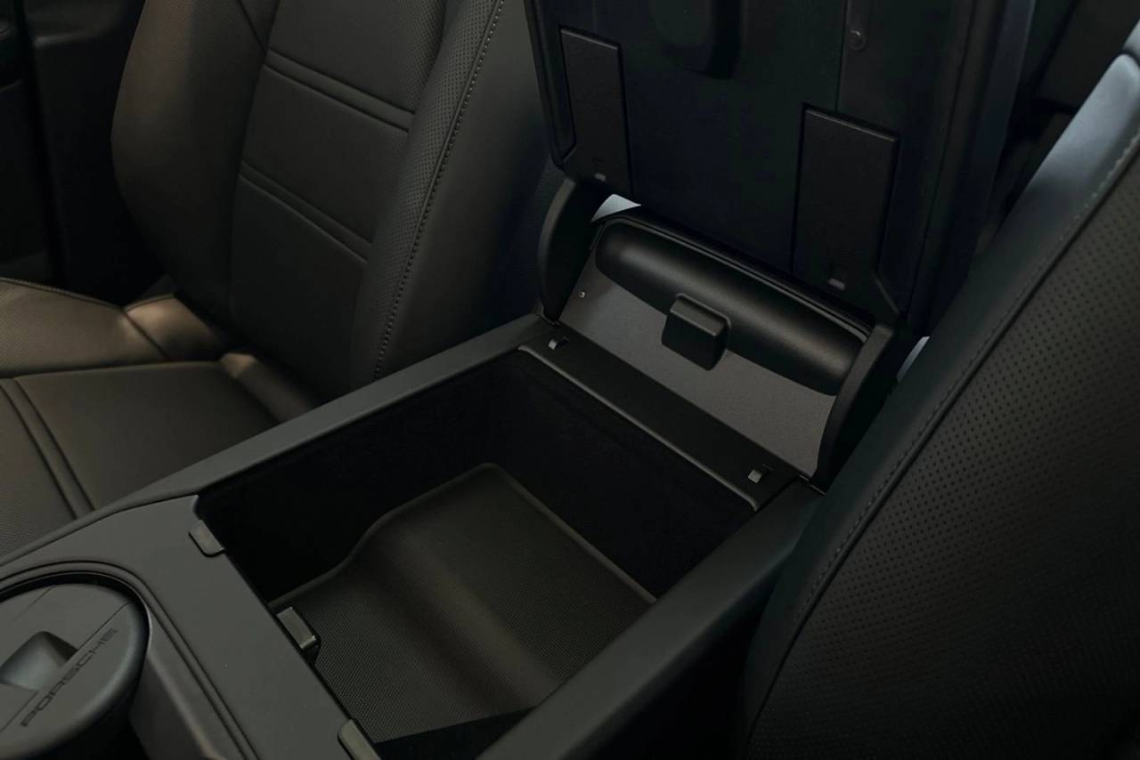 2025 Porsche Cayenne Cayenne Coupe