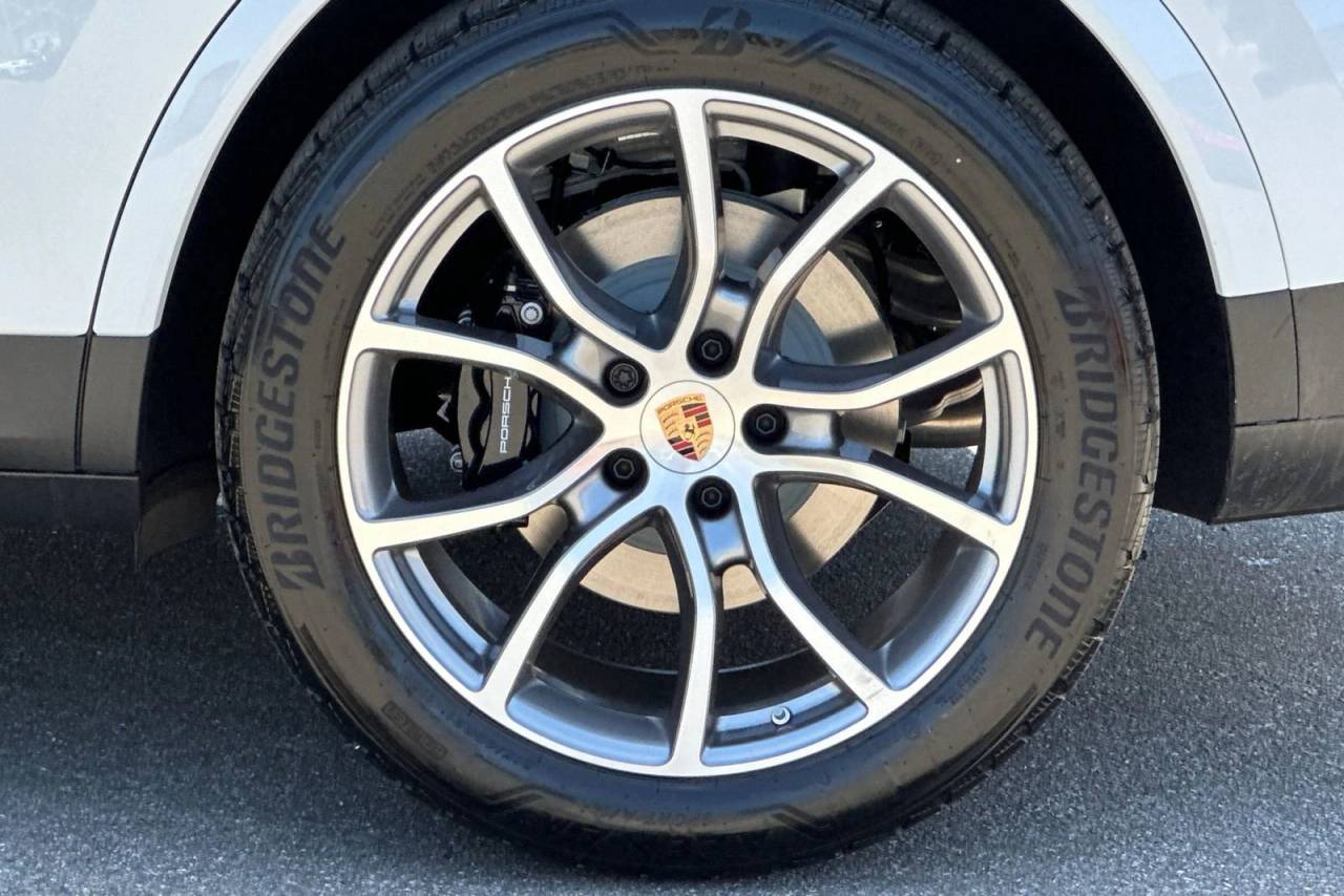 2025 Porsche Cayenne Cayenne Coupe