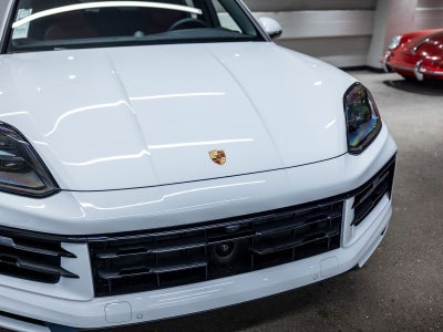 2026 Porsche Cayenne Coupe Base