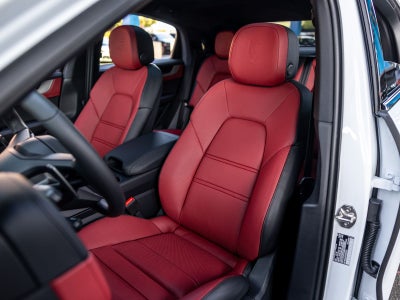 2026 Porsche Cayenne Coupe Base