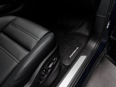 2025 Porsche Cayenne Coupe Base