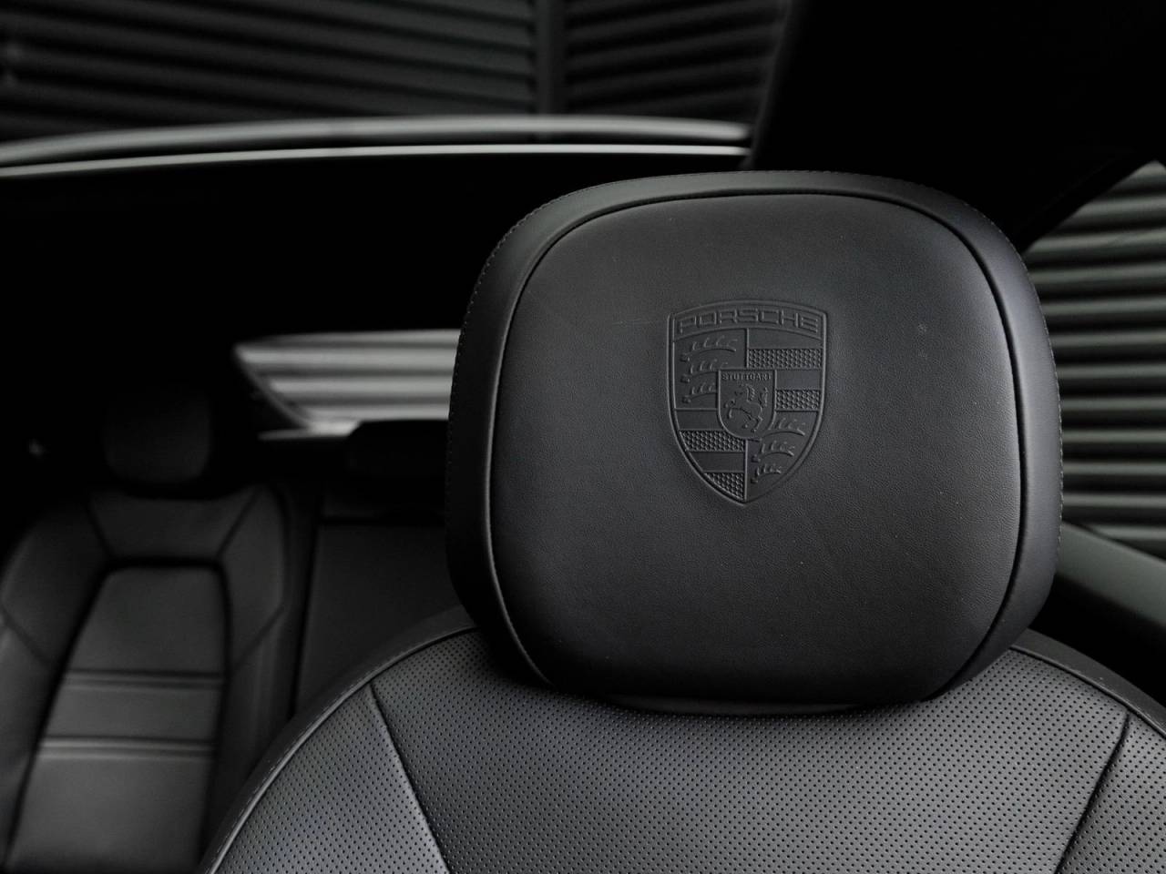 2025 Porsche Cayenne Coupe