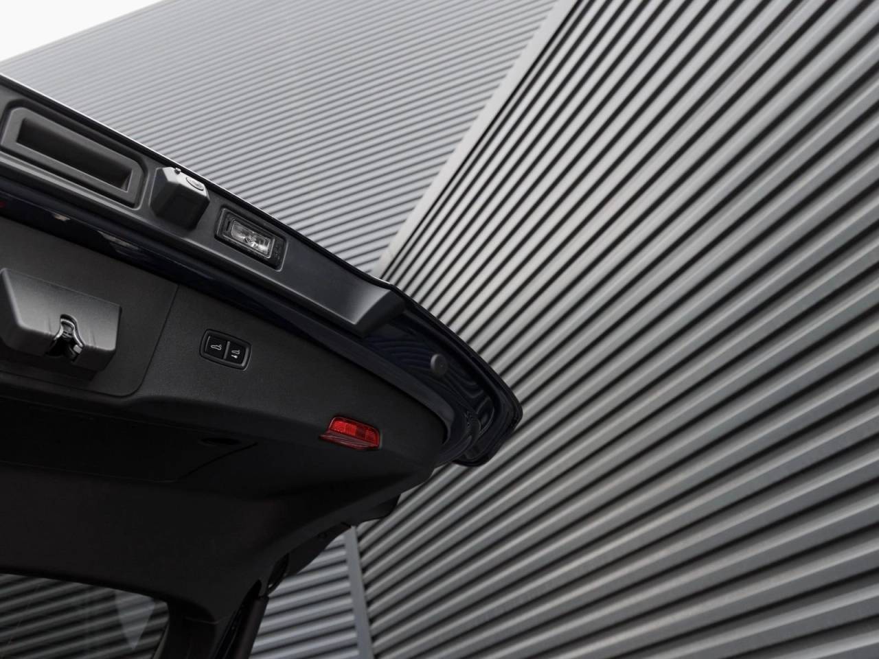 2025 Porsche Cayenne Coupe