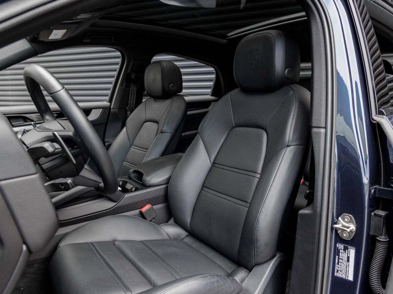 2025 Porsche Cayenne Coupe