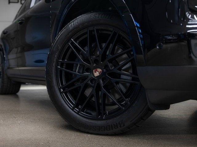 2026 Porsche Cayenne Coupe Base