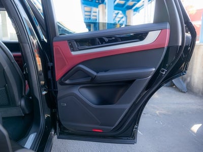 2026 Porsche Cayenne Coupe Base